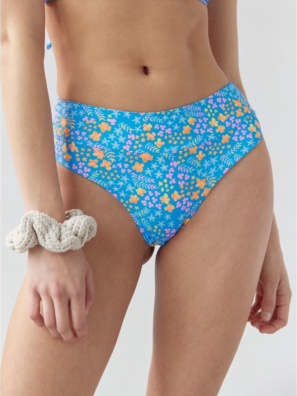 Kulani Kinis High Wasted Bikini Bottoms in Bombshell Beach